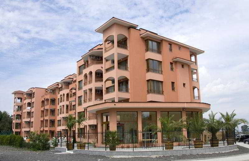 Sunflower Aparthotel Sunny Beach Exterior foto
